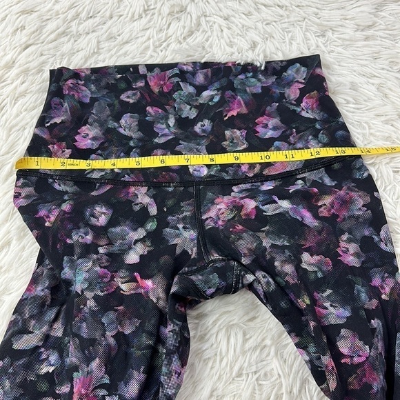 Lululemon Wunder Under Crop High-Rise *Roll Down Scallop Full-On Luxtreme 23" - Picture 6 of 6